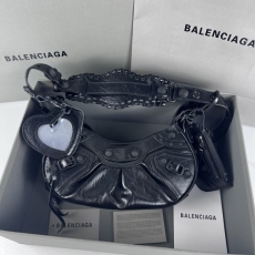 Balenciag Le Cagole Bags